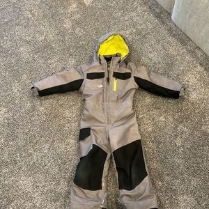 Jupa one piece snowsuit sz. 4